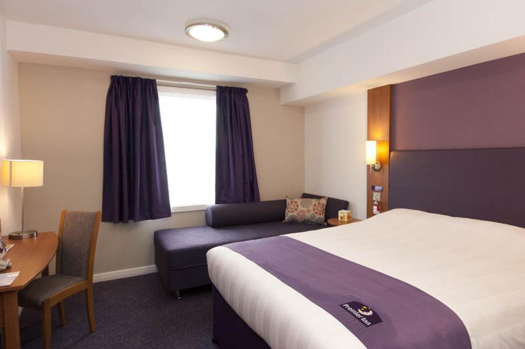 Premier Inn Tonbridge Phòng bức ảnh