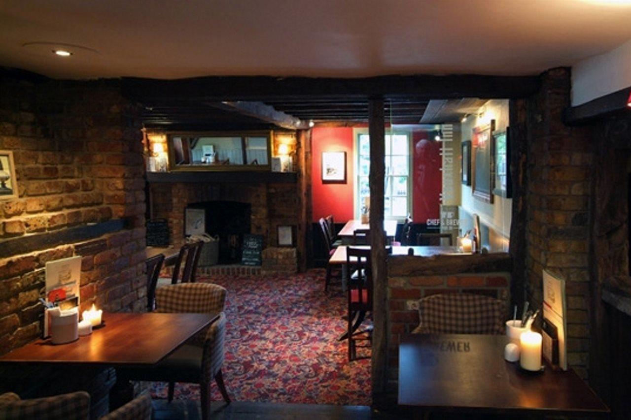 Premier Inn Tonbridge Ngoại thất bức ảnh